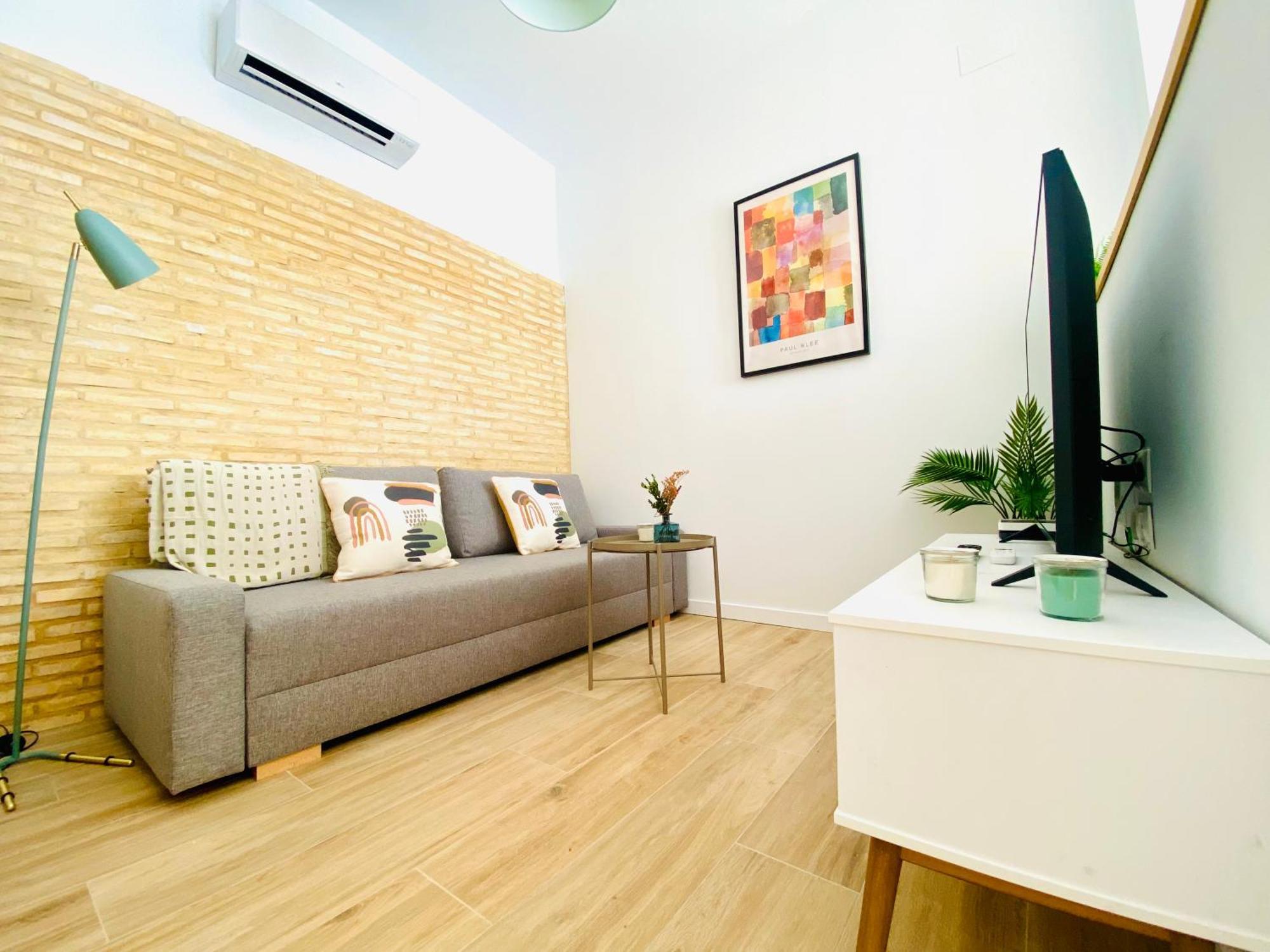 Bajo B - Design & Comfort In Ruzafa Soho Valencia Bagian luar foto