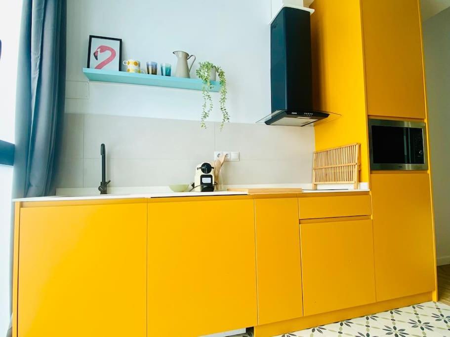 Bajo B - Design & Comfort In Ruzafa Soho Valencia Bagian luar foto