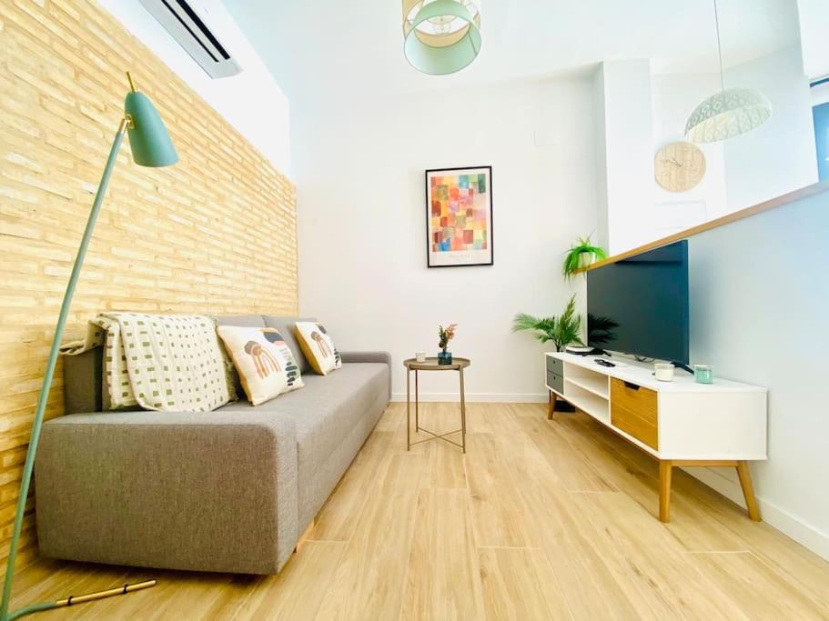 Bajo B - Design & Comfort In Ruzafa Soho Valencia Bagian luar foto