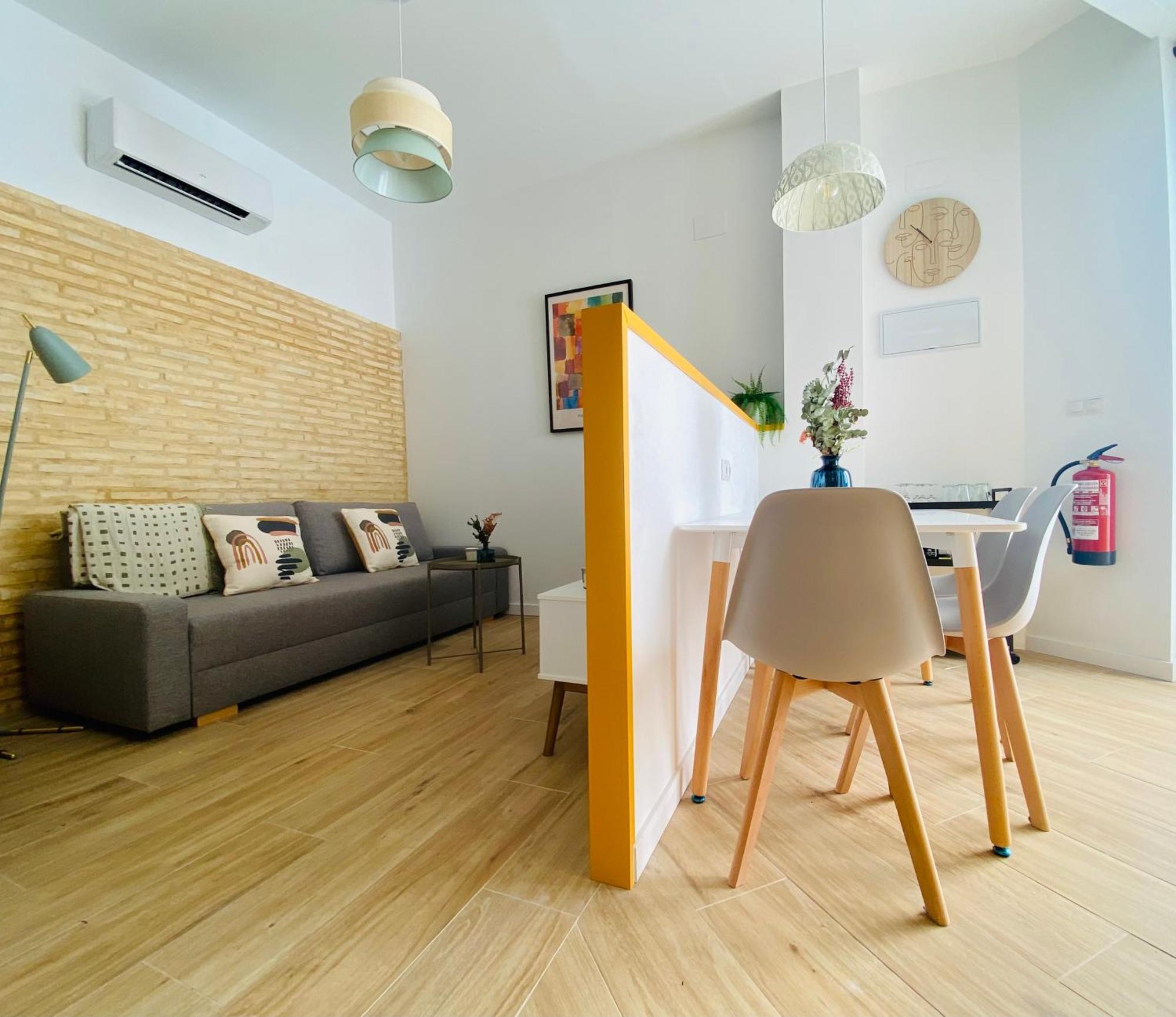 Bajo B - Design & Comfort In Ruzafa Soho Valencia Bagian luar foto